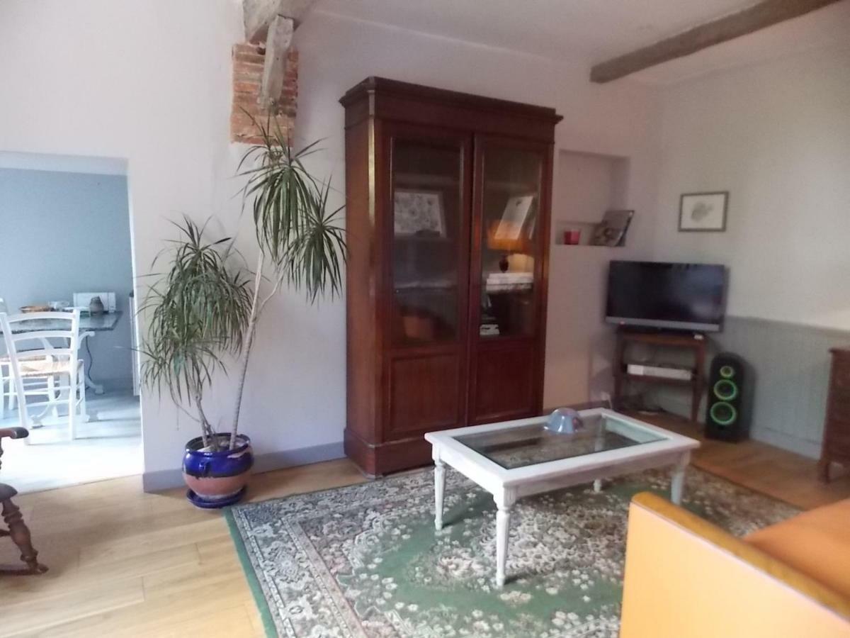 De La Tour Donjon Holiday home Belcastel (Tarn)